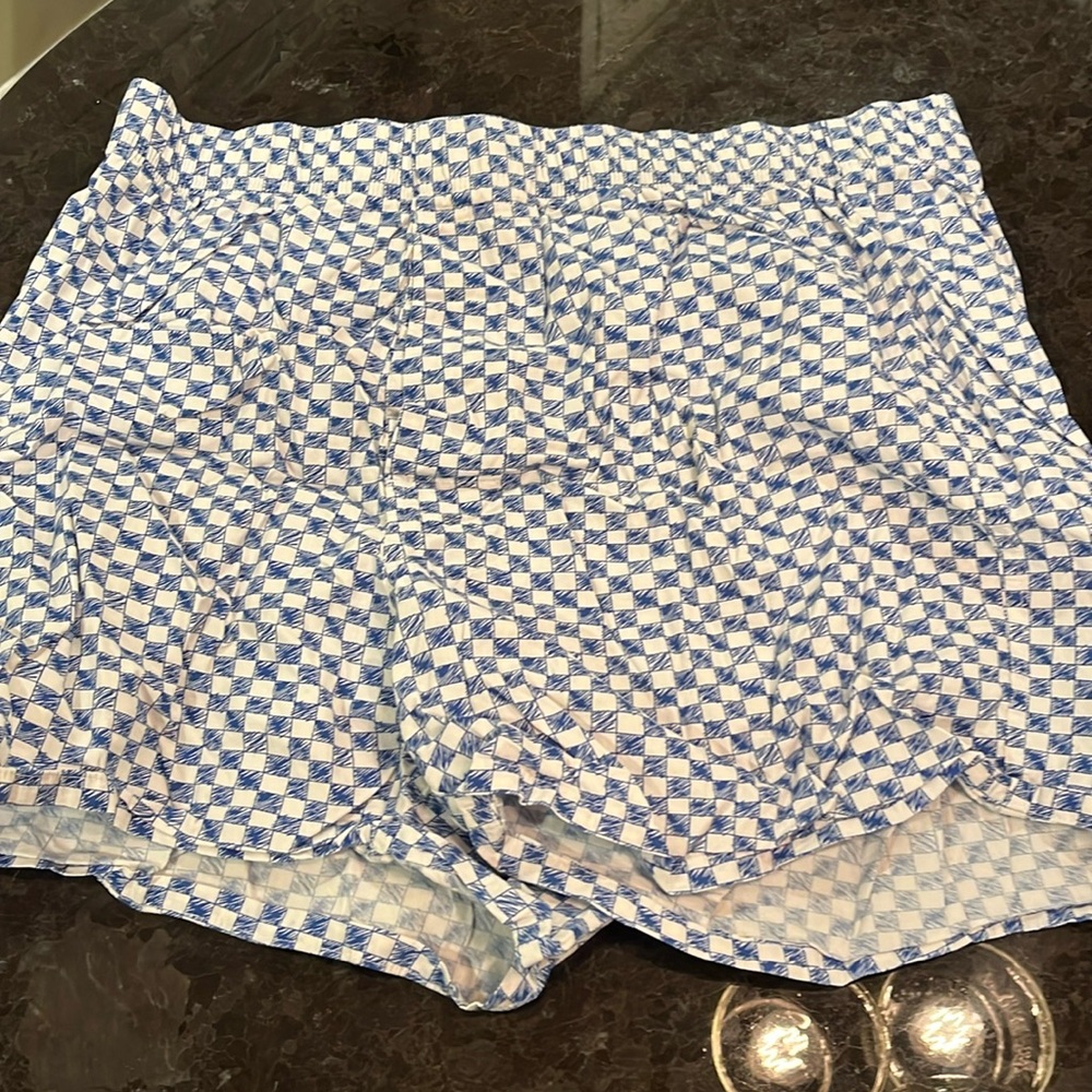 Men’s GAP boxers in large, mint condition